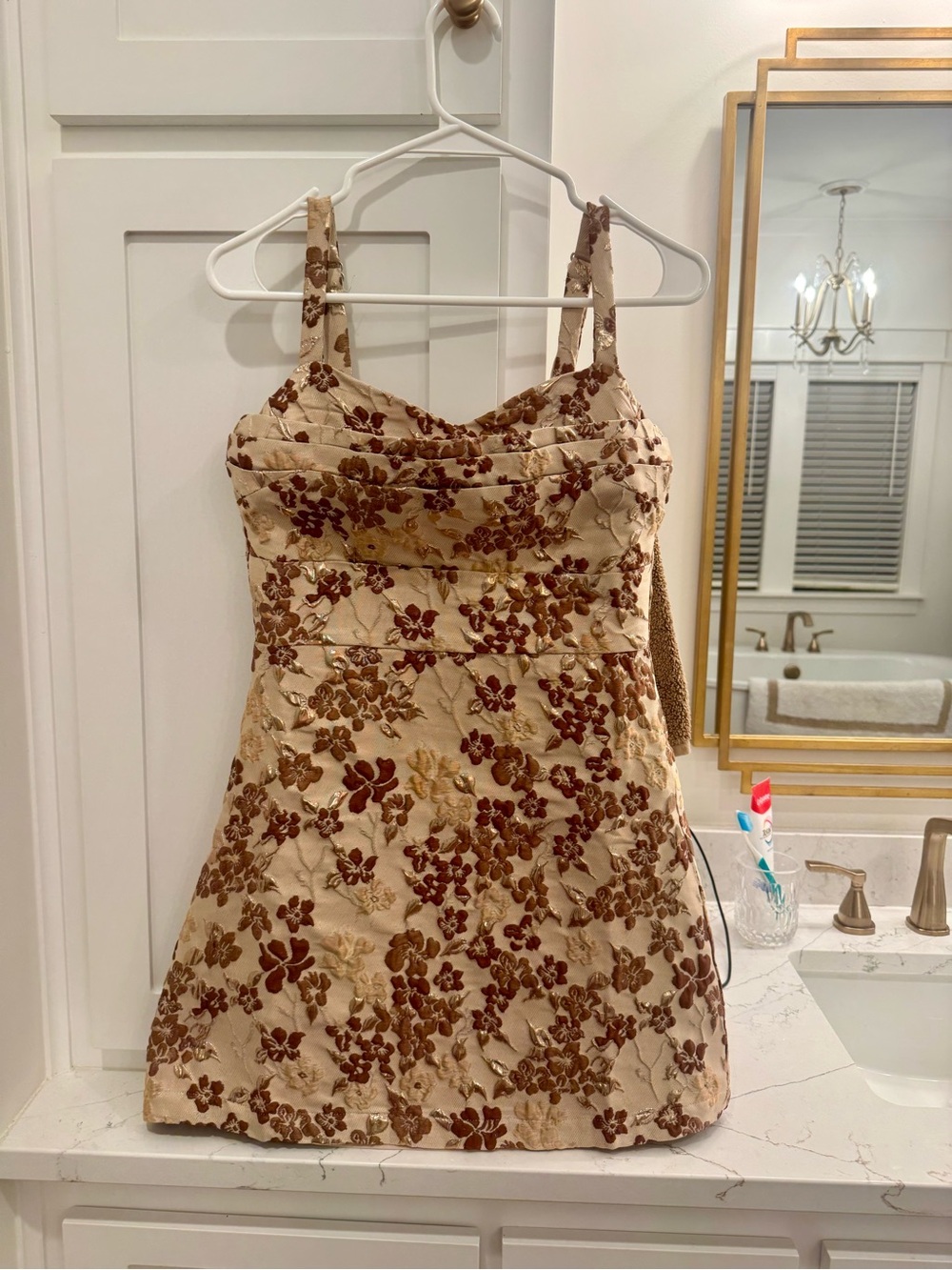 B. Right Formal Homecoming Floral Embroidered Beige Dress Boutique Size Small